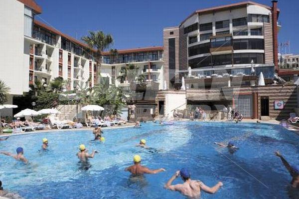 почивка в Piril Hotel
