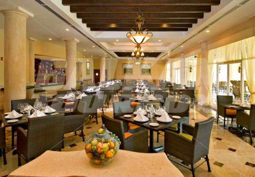 почивка в Courtyard Marriott Cancun