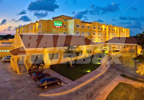 почивка в Courtyard Marriott Cancun