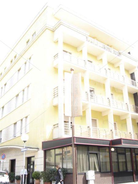 почивка в  Ambra Palace