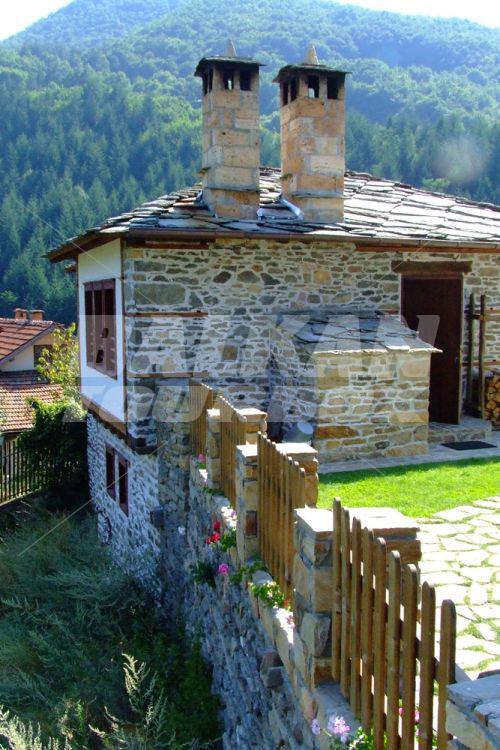 holiday in Hadjiska House
