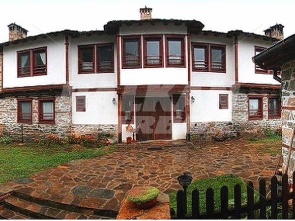 holiday in Hadjiska House