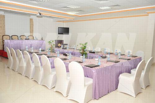 holiday in Al Maha International