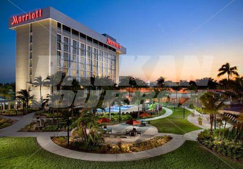 почивка в Miami Airport Marriott