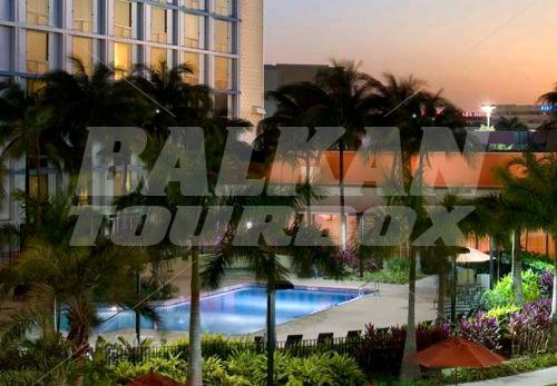 почивка в Miami Airport Marriott