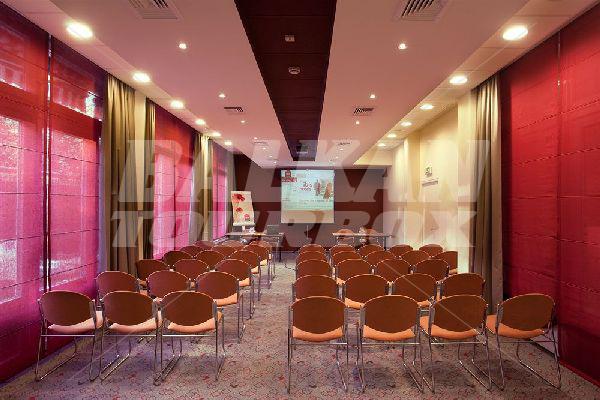почивка в Ibis Budapest Citysouth