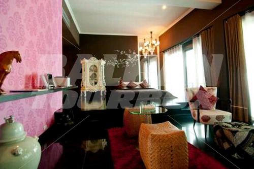 holiday in The Mantrini Boutique Resort