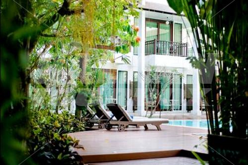 holiday in The Mantrini Boutique Resort