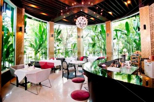 holiday in The Mantrini Boutique Resort