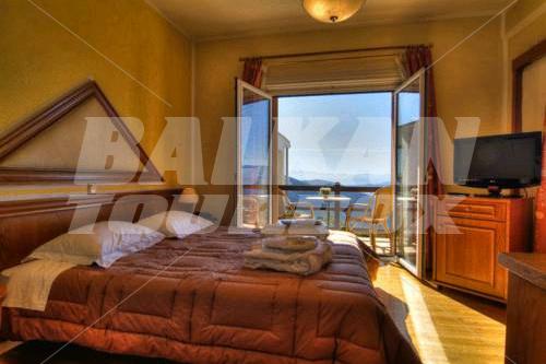 holiday in Delphi Palace