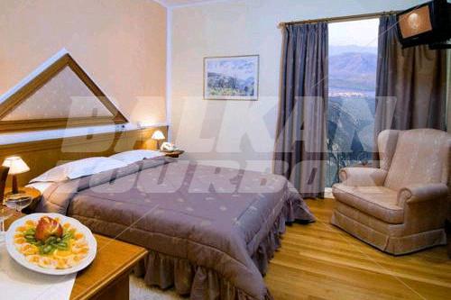 holiday in Delphi Palace