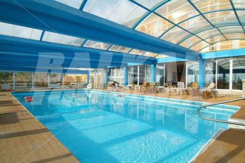 holiday in Delphi Palace
