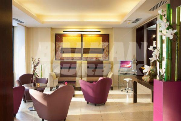 почивка в Clarion Collection Opera  Pavillon