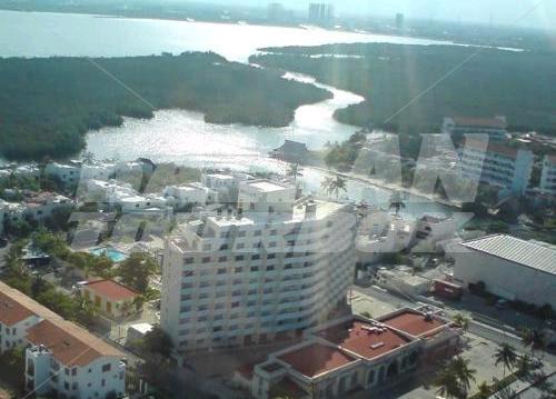 почивка в Calypso Hotel Cancun