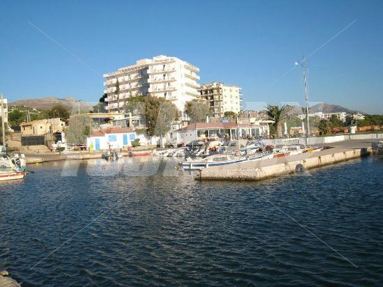 holiday in Attica Beach