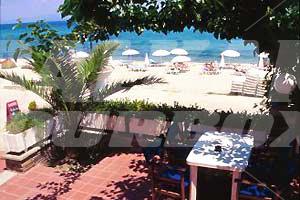 почивка в Polychrono Beach