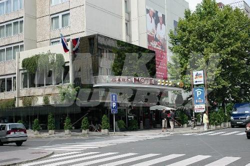 почивка в  Grand Union Central Garni