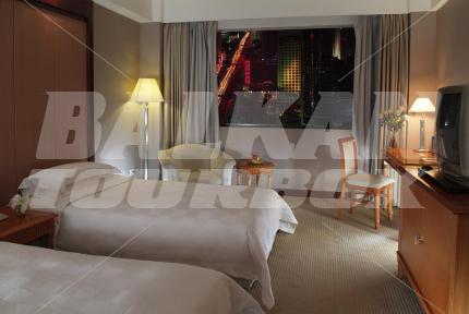 holiday in Grand Skylight
