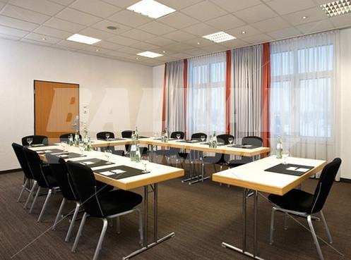почивка в NH Muenchen Airport