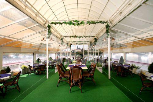 holiday in Botel Albatros