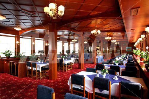 holiday in Botel Albatros