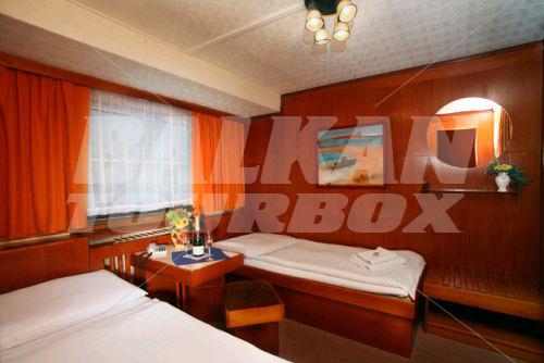 holiday in Botel Albatros