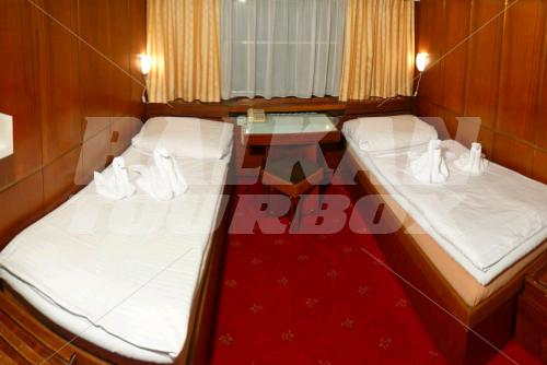 holiday in Botel Albatros