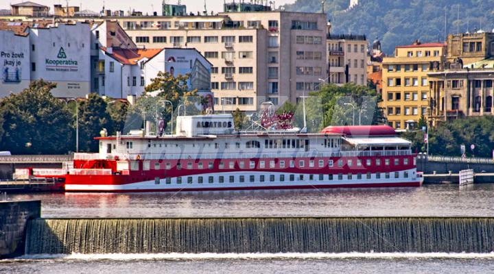 holiday in  Botel Albatros