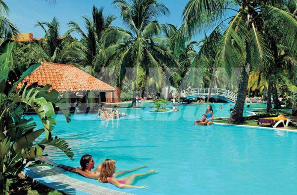 holiday in Sol Club Sirenas Coral