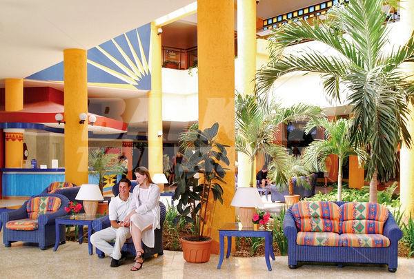 holiday in Sol Club Sirenas Coral