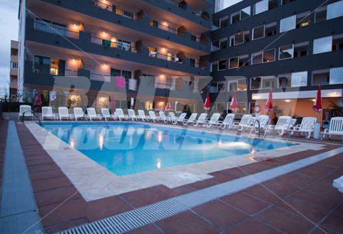 holiday in El Puerto Apartments