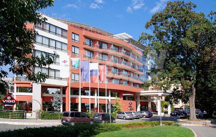 holiday in Hotel Vigo Beach