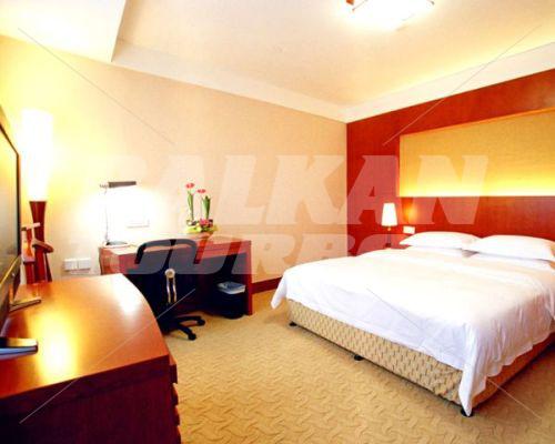holiday in Jingmin Central