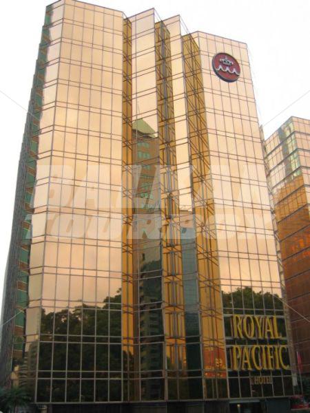 holiday in Royal Pacific