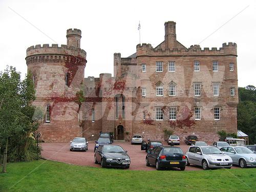 почивка в Dalhousie Castle
