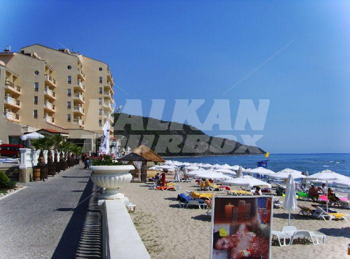 holiday in Royal Bay
