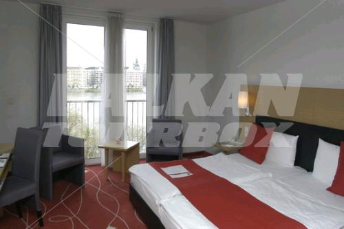 почивка в Art'otel