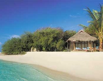 почивка в Anantara Dhigu