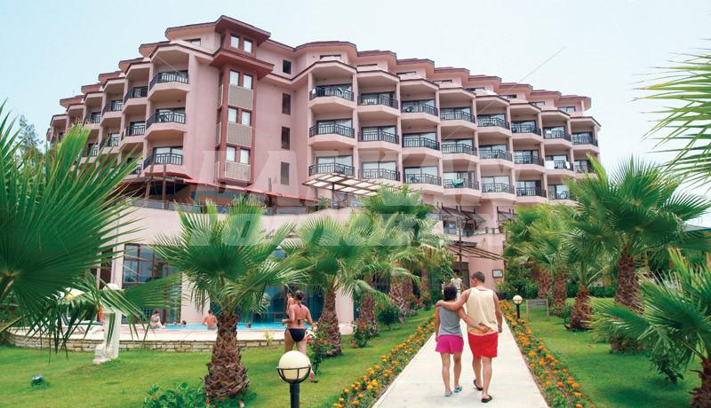 почивка в Justiniano Club Park Conti