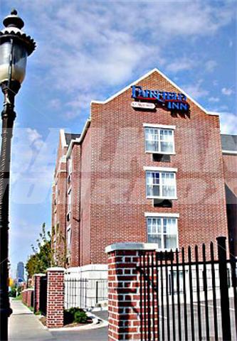 почивка в Fairfield Inn by Marriott Kansas City Downtown/Union Hill