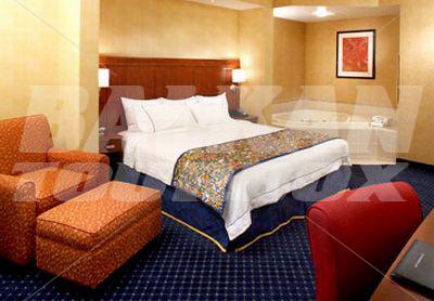 почивка в Courtyard by Marriott Pittsburgh Shadyside