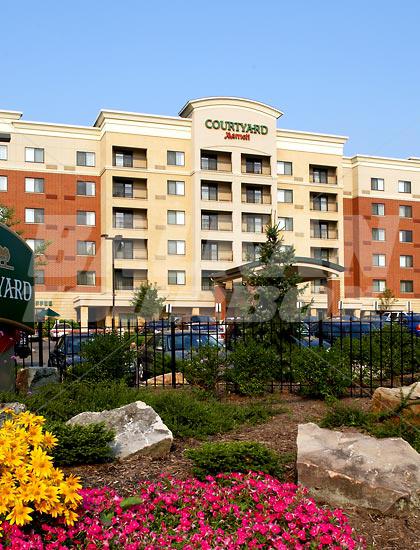 почивка в Courtyard by Marriott Pittsburgh Shadyside