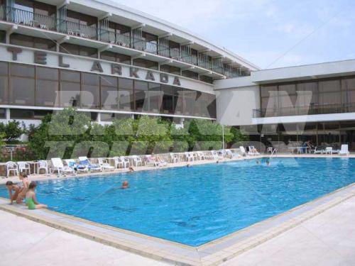 holiday in Arkada