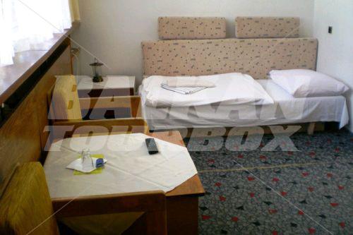 holiday in Fis