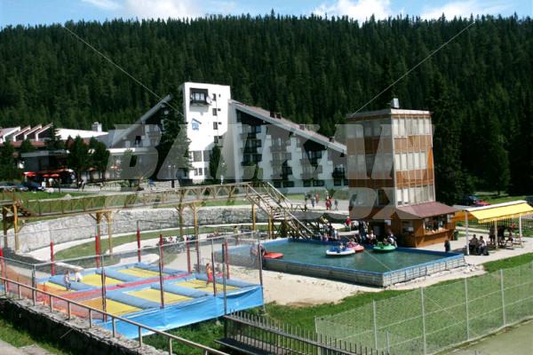 holiday in Fis