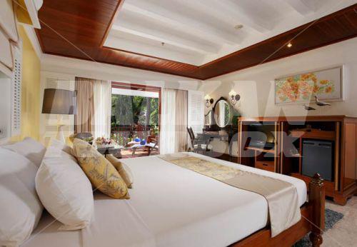 holiday in Thavorn Beach Village and Spa