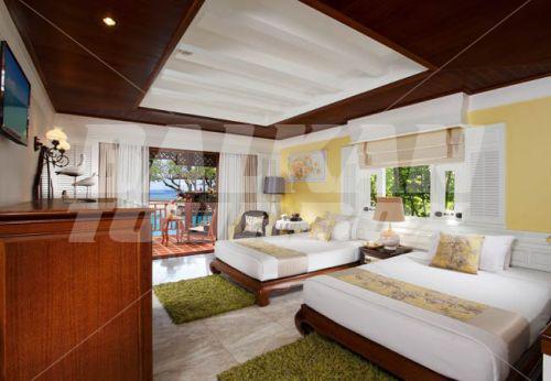 holiday in Thavorn Beach Village and Spa