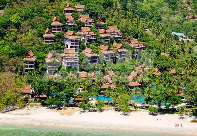 holiday in Thavorn Beach Village and Spa