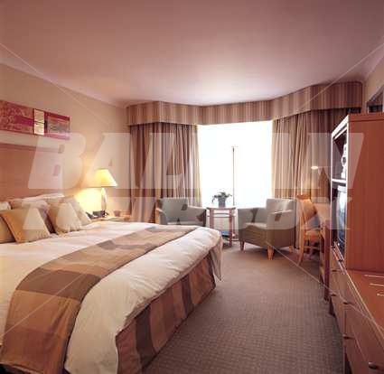 почивка в Conrad Dublin