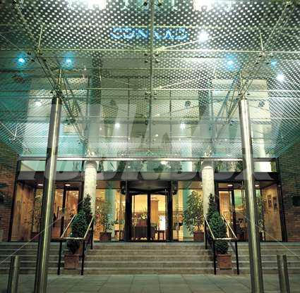 почивка в Conrad Dublin